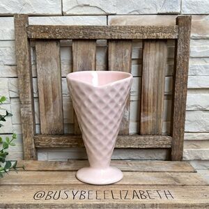 🆕 Pink Ceramic Waffle Cone Cup!